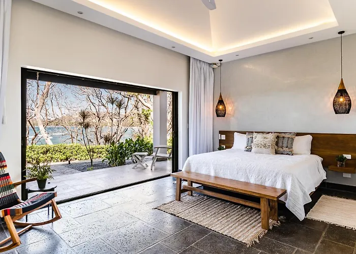 The Point Your Private Oceanfront Villa